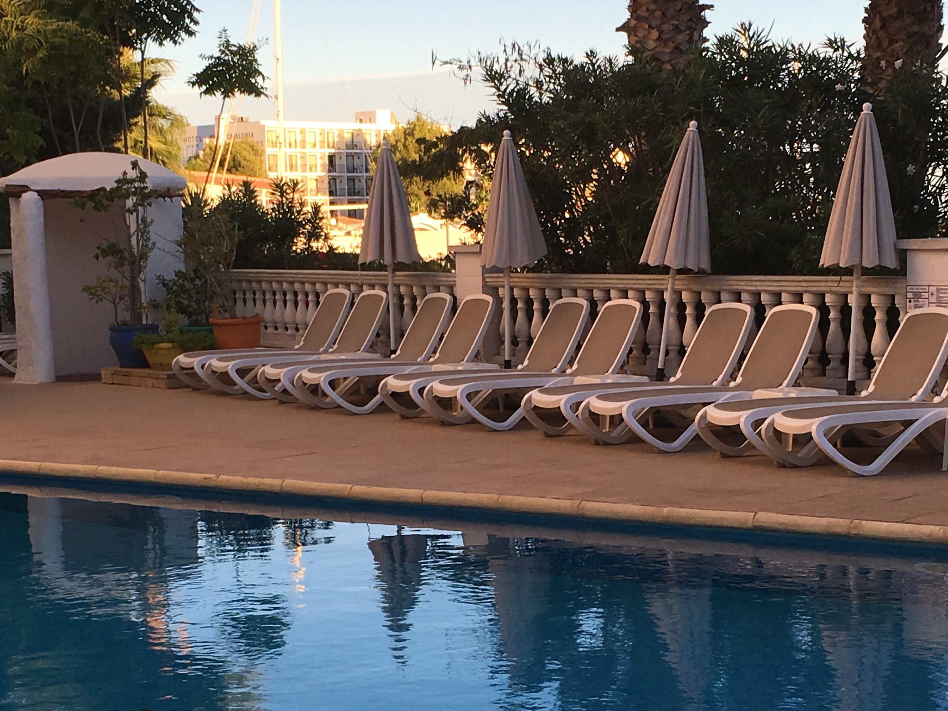 Hotel Tres Torres Santa Eulària des Riu Kültér fotó